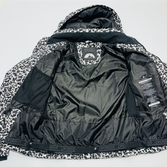 Protest Dante Puffer Ski Snow Jacket Black White Coat Size S NWOT - Picture 5 of 16